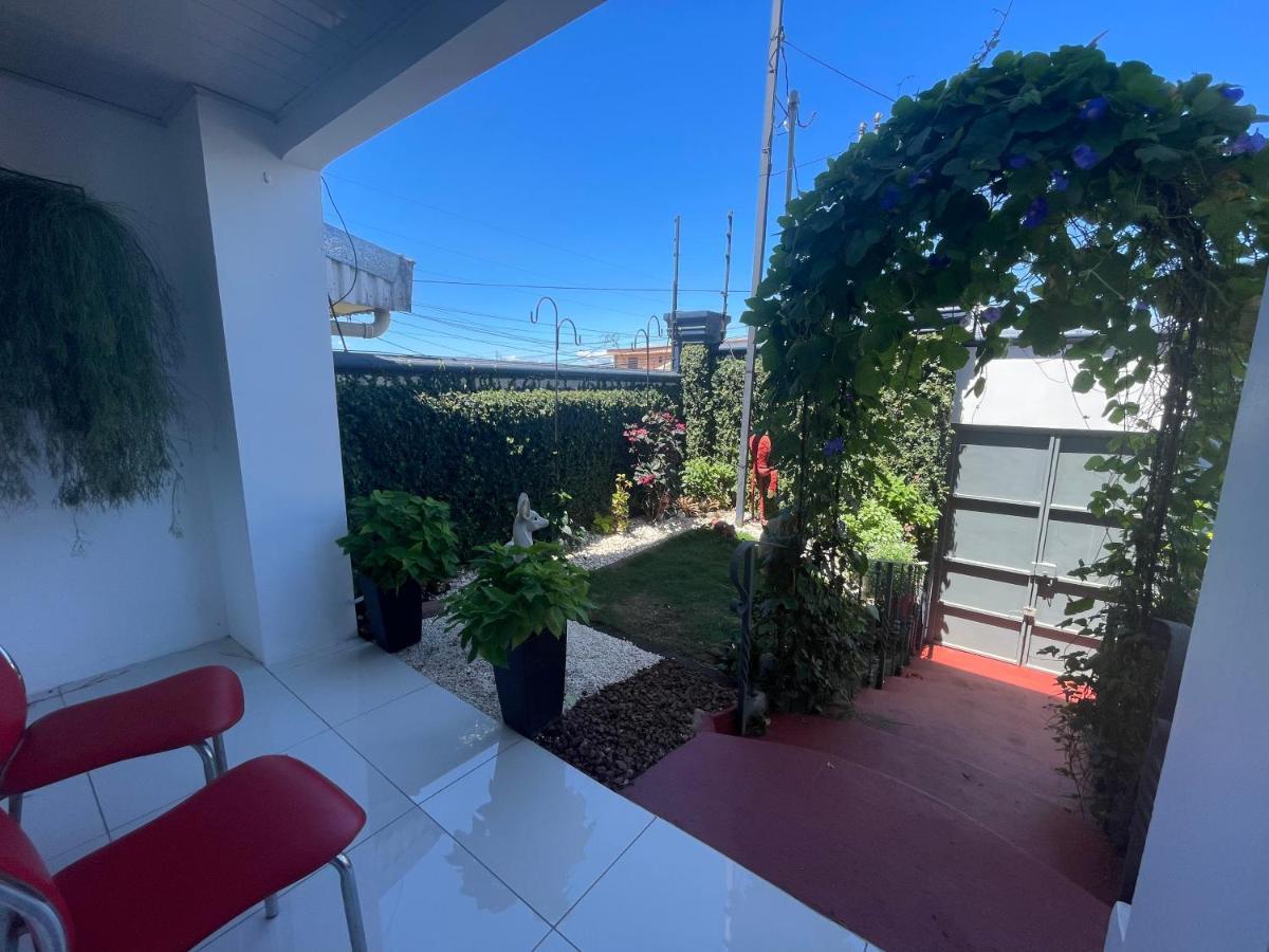 Alicia'S Place 10 Min From Airport Apartment Alajuela Exterior photo