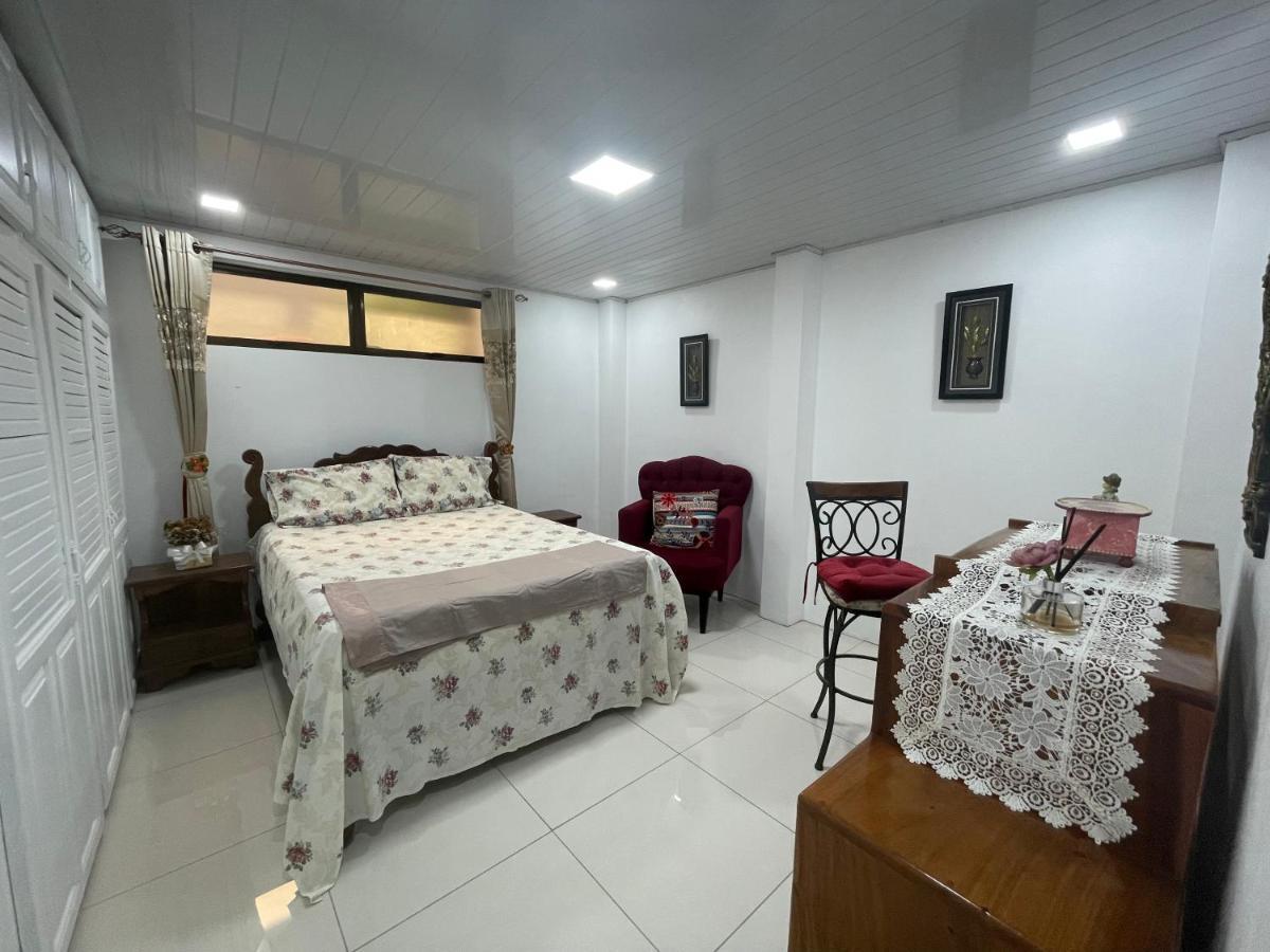 Alicia'S Place 10 Min From Airport Apartment Alajuela Exterior photo